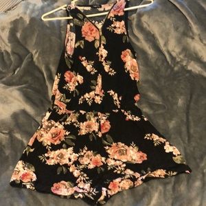 Black flower romper
